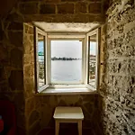 Apartment Sea View 1